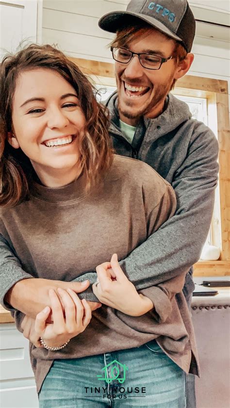 This Newly Wed Just Built the Tiny House of Their Dreams in 2020 | Tiny house decor, Tiny house ...