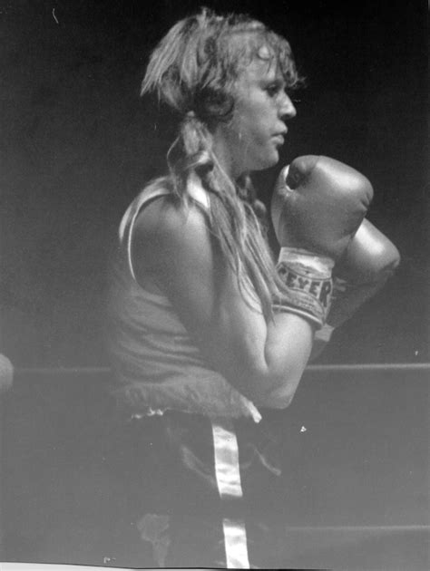 Women's Boxing: Exclusive photo gallery of Past women boxers and the current females in the sport!