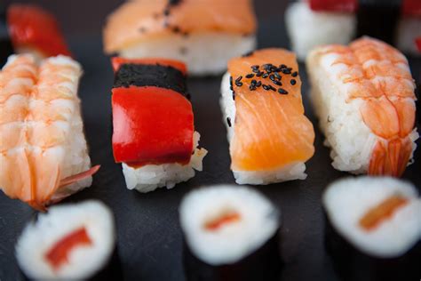 Free Images : sushi, spam musubi, comfort food, gimbap, sashimi, appetizer, rice ball ...