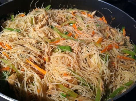 Filipino Pancit Recipe | Recipe | Pancit recipe, Pancit bihon recipe, Food