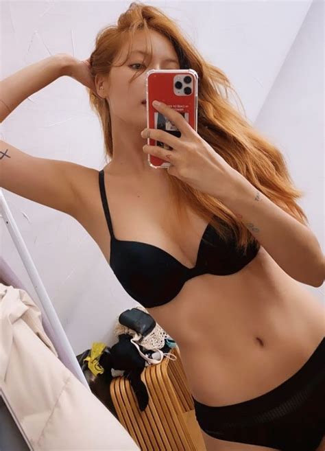 HyunA Amazes Netizens With Her Healthy-Looking Bod In Nothing But Lingerie - Koreaboo