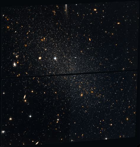 Tucana Dwarf by Hubble/WikiSky - Star Image View