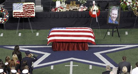 Slain 'American Sniper' remembered - POLITICO