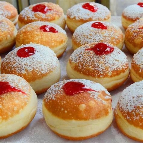 Sufganiyot (Jelly Doughnuts) - Kosher.com | Jelly donuts recipe, Kosher ...