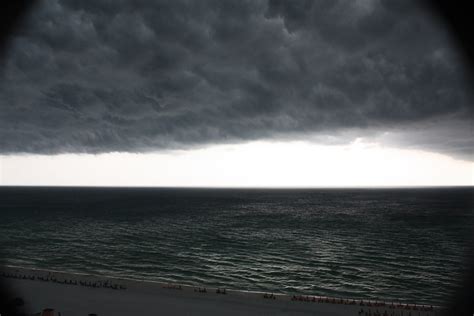Destin, Florida | A storm off the gulf coast of Destin, Flor… | Colby P | Flickr