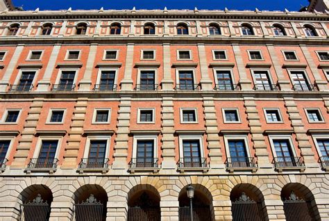 Brief History of Alcázar in Toledo, Spain - Encircle Photos