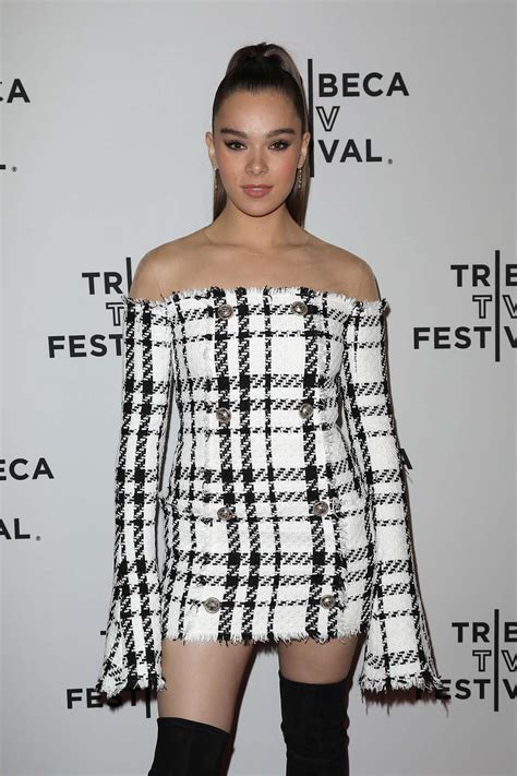 Hailee Steinfeld - Dickinson NY Screening-22 | GotCeleb