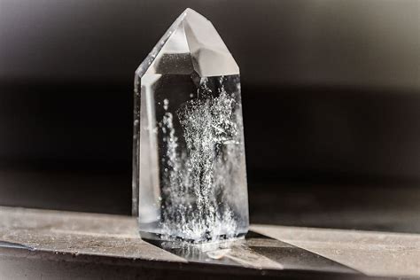 quartz crystal, crystal, rock crystal, mineral, healing stone, gem, clear, reflexes, CC0, public ...