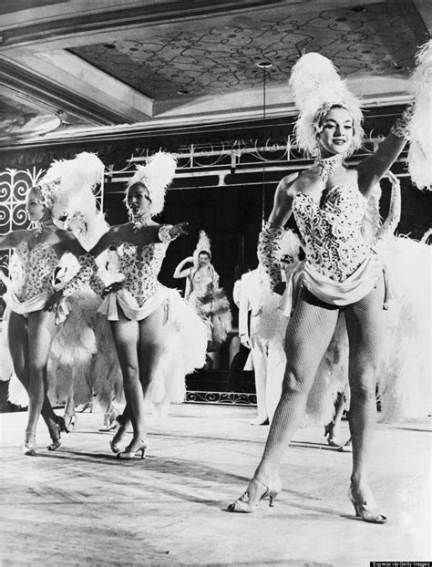 A Brief But Stunning Visual History Of Burlesque In The 1950s ...