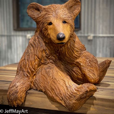 Jeff May Art / Realistic Bear Carvings