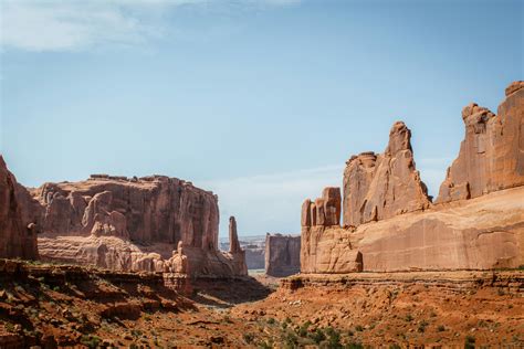 Smooth Eroded Rock Formations · Free Stock Photo