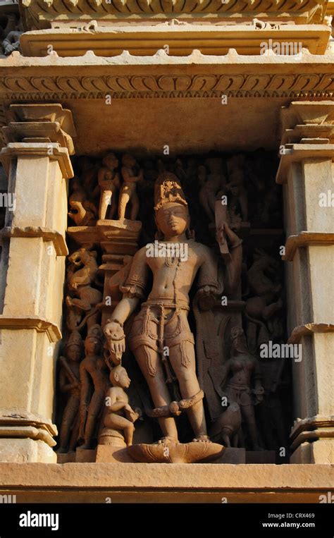 Khajuraho wall sculptures hi-res stock photography and images - Alamy