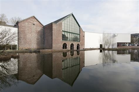 Mons Memorial Museum / Atelier d'architecture Pierre Hebbelinck ...