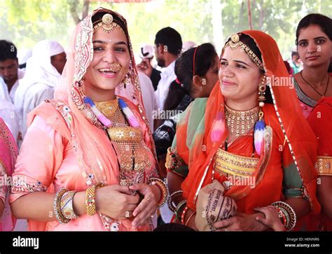 Bishnoi tribes hi-res stock photography and images - Alamy