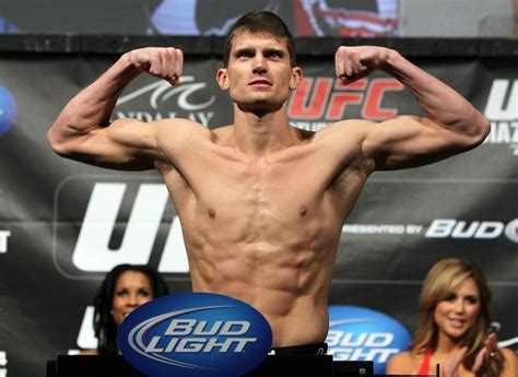 UFC 143 Knockout of the Night Winner Stephen "Wonderboy" Thompson ...