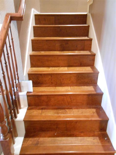 Using Hardwood Floors To Create Beautiful Staircases - Flooring Designs