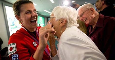 Soccer Star Christine Sinclair Returns Home To Vancouver (PHOTOS ...