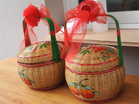 10 The Origin Gift Basket Ideas For Older Couple Who Has Everything