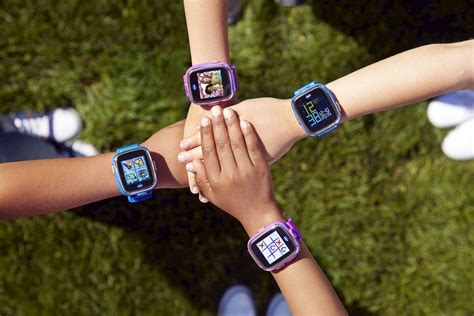 GPS Watches for Children - Best of 2021 Buyer's Guide | FindMyKids Blog