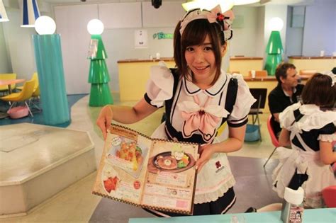 maidreamin maid cafe akihabara | Themed cafes, Akihabara, Butler cafe