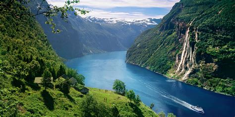 The Geirangerfjord area, Norway – Fjords and waterfalls