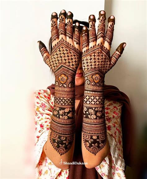 Indian Mehndi Parlour - Portfolio | Mehndi Artist in Lucknow