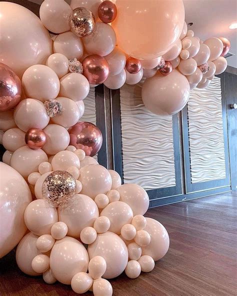 Beautiful balloon arch in blush and rose gold. | Rose gold party, Rose ...