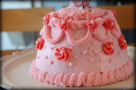 Barbie cakes – Telegraph