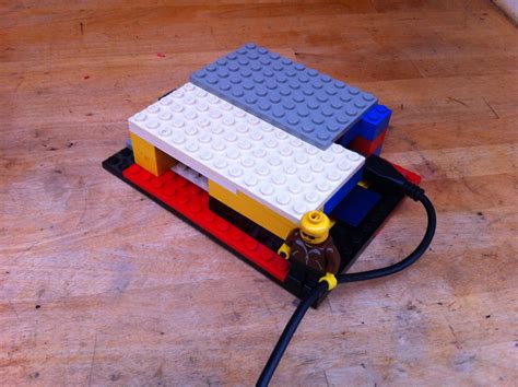 Raspberry Pi Lego Case | John Whittington's Blog