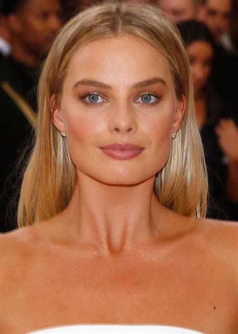 Margot Robbie Best Makeup Looks | Makeupview.co