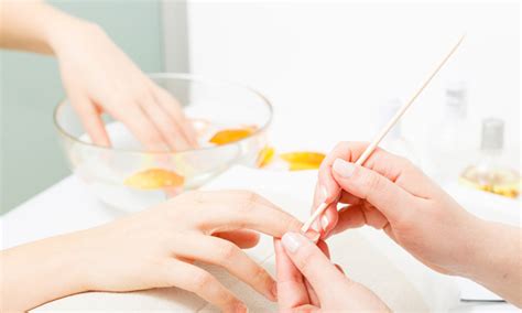 Know Cuticle Care Tips For Healthy And Beautiful Nails