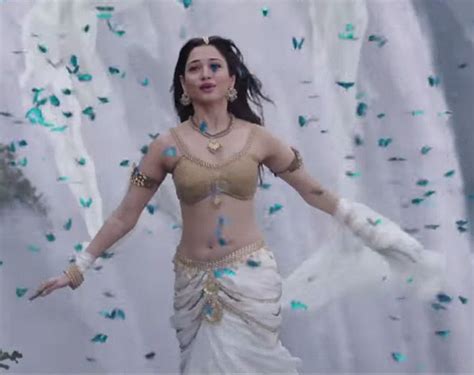 Tamanna Bhatia Hd Wallpaper Bahubali - HD Wallpaper