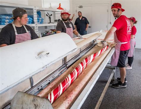 PHOTOS: Lindale Candy Company gets visit from Texas Bucket List | Multimedia | tylerpaper.com