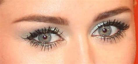 Miley Cyrus Wore Mermaid Eyeshadow Last Night, and Even Your Dog Walker Will Be Talking About It ...