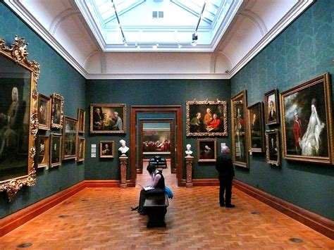 File:2008 inside the National Portrait Gallery, London.jpg - Wikimedia Commons