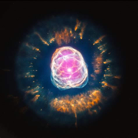 Planetary Nebula NGC 2392: The Radiant Death Of A Star (PHOTO) | HuffPost