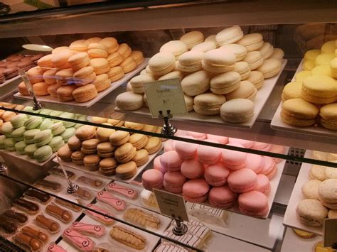 Le Panier - Very French Bakery | Recommends: Macarons French Bakery, French Pastries, Macaroons ...