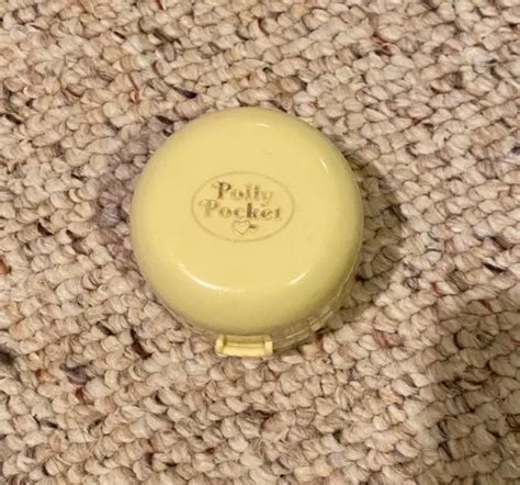 RARE POLLY POCKET 50s Diner bluebird 1991 (Compact only) $40.00 - PicClick