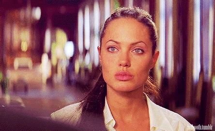 New Tomb Raider Movie Confirmed - Will Angelina Jolie Return? Lara ...