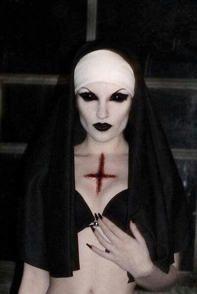 Evil nun | costumes | Pinterest | Scary, Halloween and Costumes