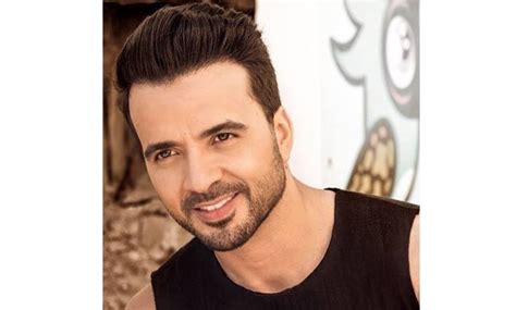 Fonsi: The future holds more concerts in Egypt - EgyptToday