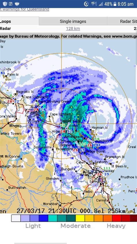 Cyclone Debbie 85 klm from Bowen. Queensland Australia. 5 hours approx to eye hitting with upvto ...