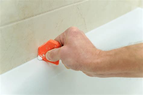 How To Caulk A Fiberglass Tub Surround at Matthew West blog