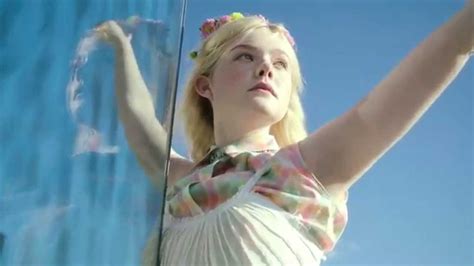 Elle Fanning Photoshoot - YouTube