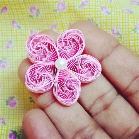 AZLINA ABDUL: How to make a Teardrop Swirl Quilling flower tutorial | Paper quilling for ...