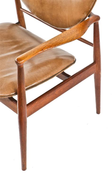 Finn Juhl // Baker // FJ48 // Walnut | Mid mod furniture, Furniture design modern, Modern ...