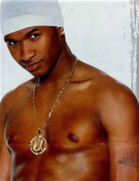 USHER TATTOOS PHOTOS PICS PICTURES OF HIS TATTOOS