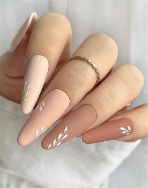 25+ Stunning Beige Nails That Are Anything But Bland!