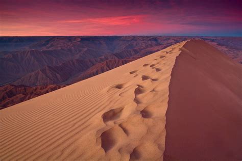 What is the Tallest Sand Dune in the World? | The Top 10