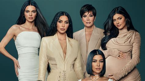 The Kardashians Season 4 Teaser Trailer Reveals Hulu Release Date